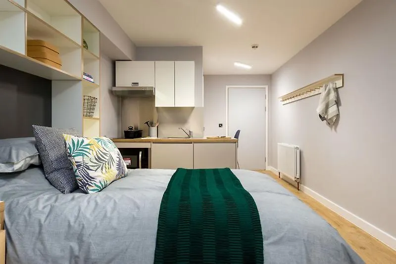 Brand New Modern Rooms, Studios & Apartments - Sk Exeter Velká Británie