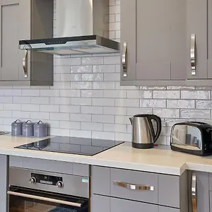 https://flat-3-khyber-lodge-apartments-whitby.yorkshirehotels.net