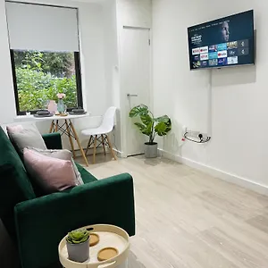 Southernhay Court By Staytor Apartment