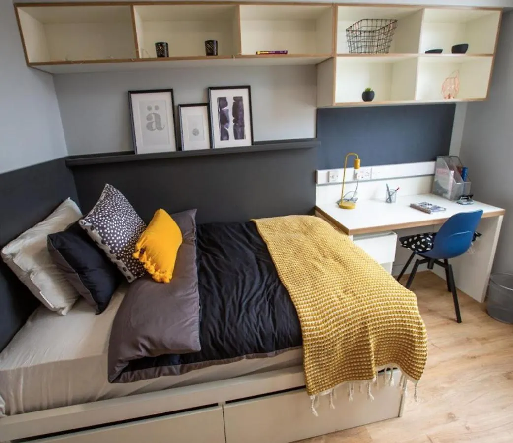 Brand New Modern Rooms, Studios & Apartments - Sk Exeter