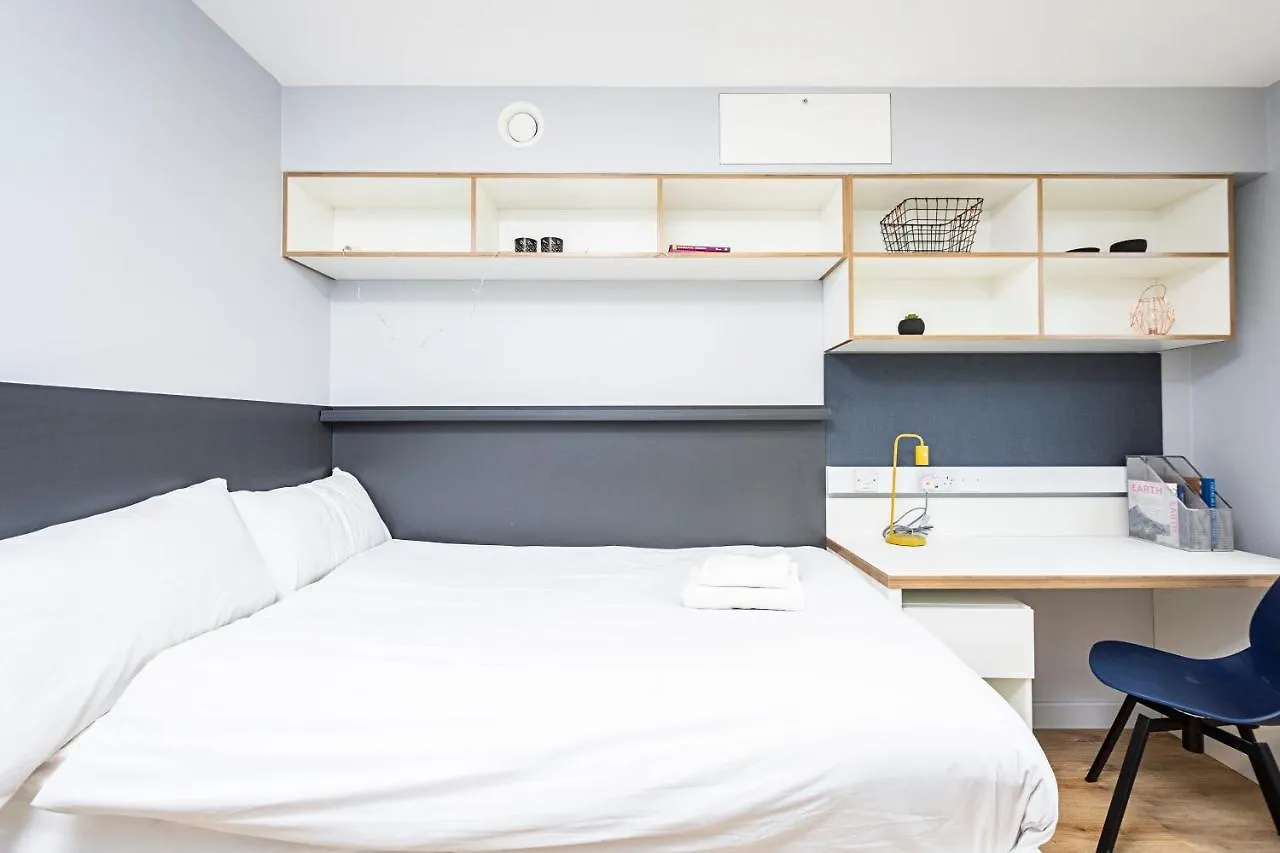 Brand New Modern Rooms, Studios & Apartments - Sk Exeter