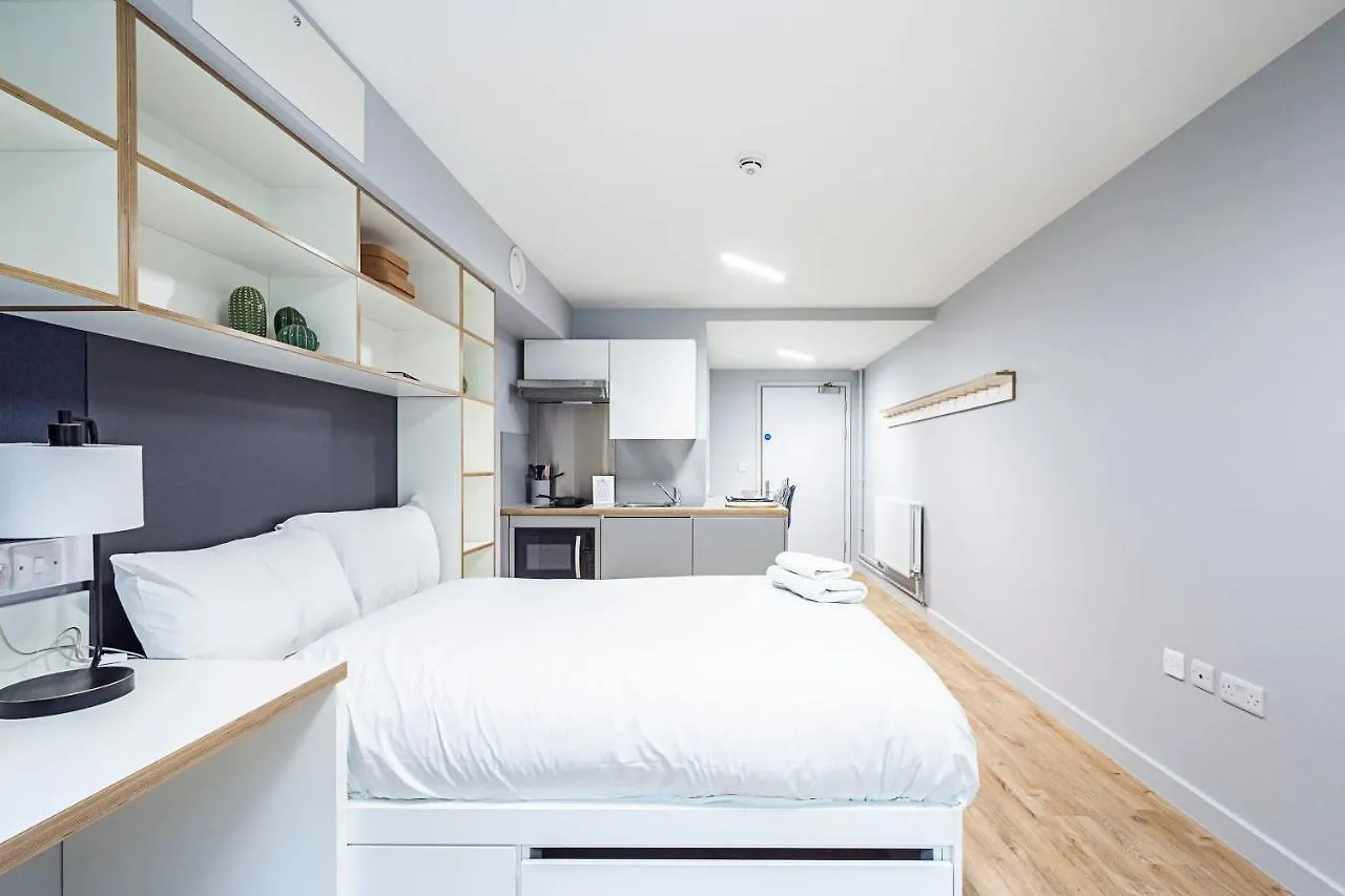 Brand New Modern Rooms, Studios & Apartments - Sk Exeter