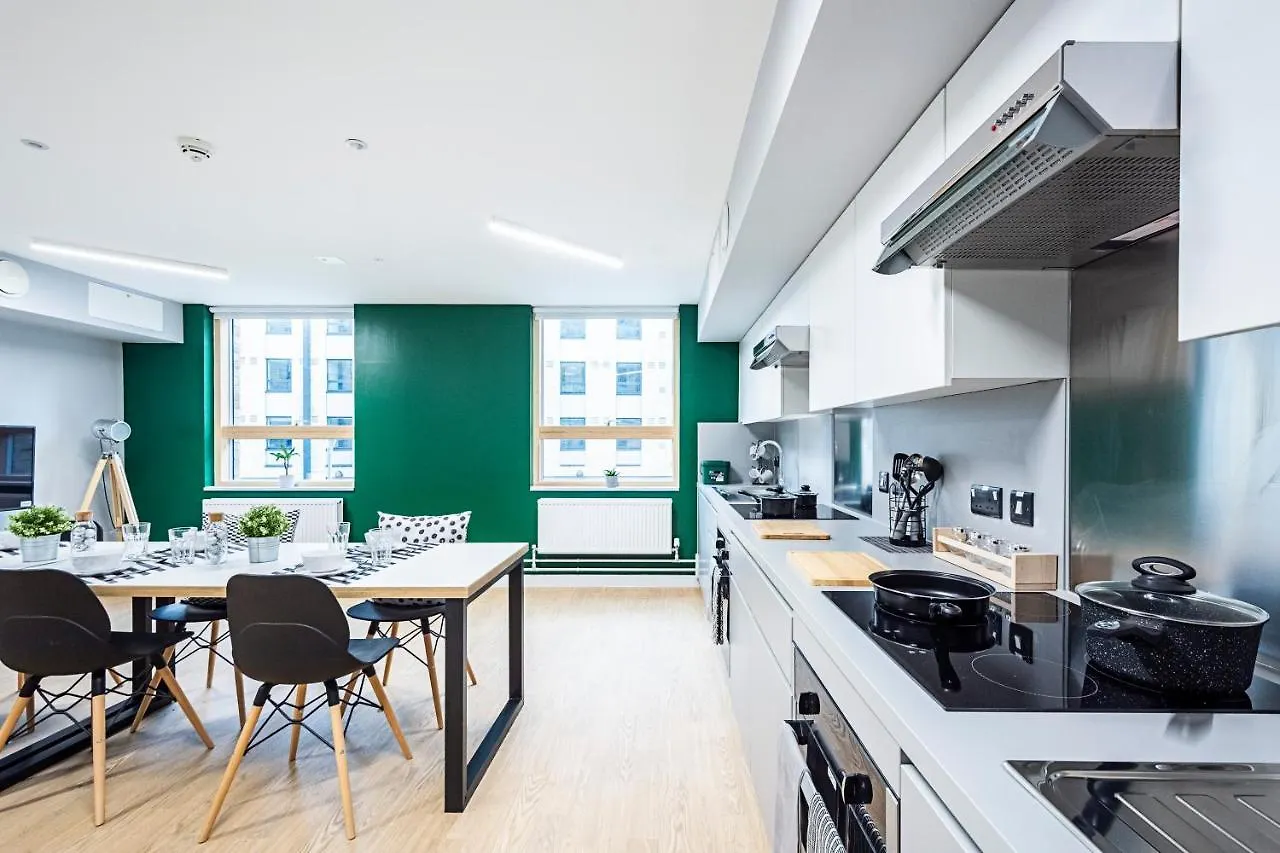 Brand New Modern Rooms, Studios & Apartments - Sk Exeter