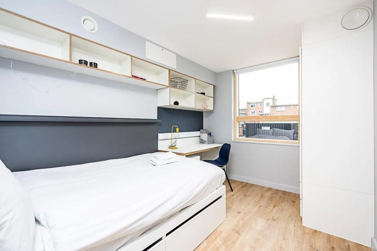 Brand New Modern Rooms, Studios & Apartments - Sk Exeter
