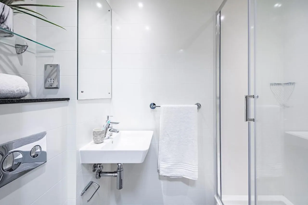 Brand New Modern Rooms, Studios & Apartments - Sk Exeter
